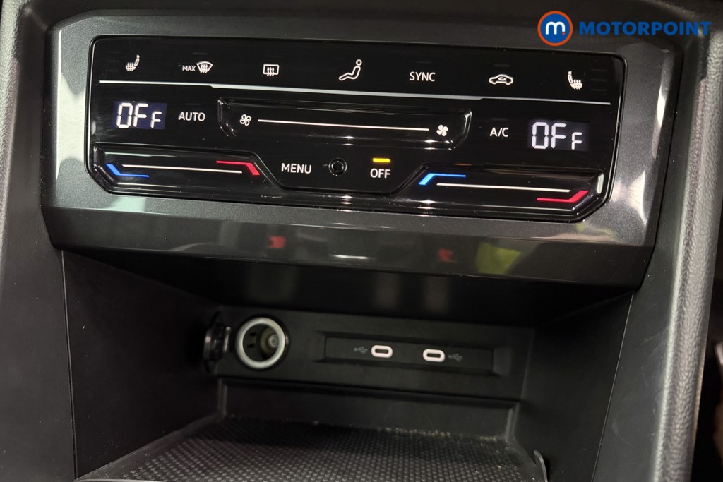 Volkswagen Tiguan R-Line Automatic Petrol Plug-In Hybrid SUV - Stock Number (1604803) - 13th supplementary image