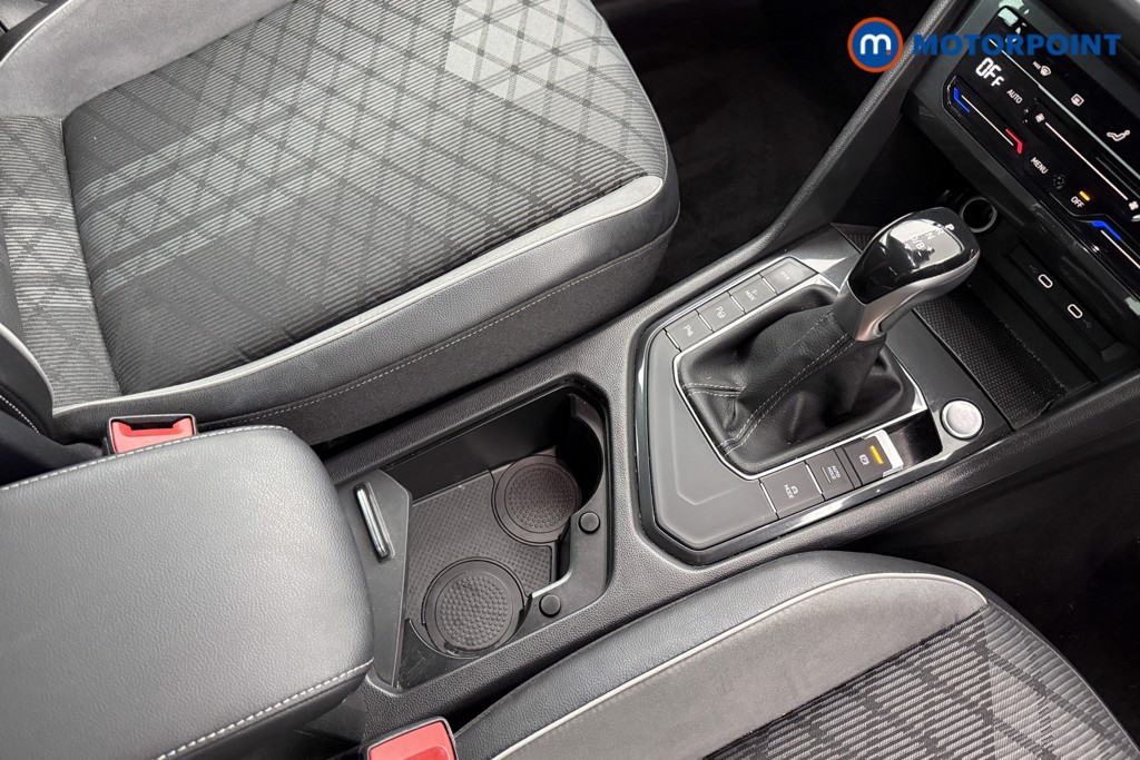 Volkswagen Tiguan R-Line Automatic Petrol Plug-In Hybrid SUV - Stock Number (1604803) - 14th supplementary image