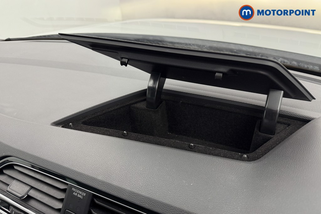 Volkswagen Tiguan R-Line Automatic Petrol Plug-In Hybrid SUV - Stock Number (1604803) - 16th supplementary image