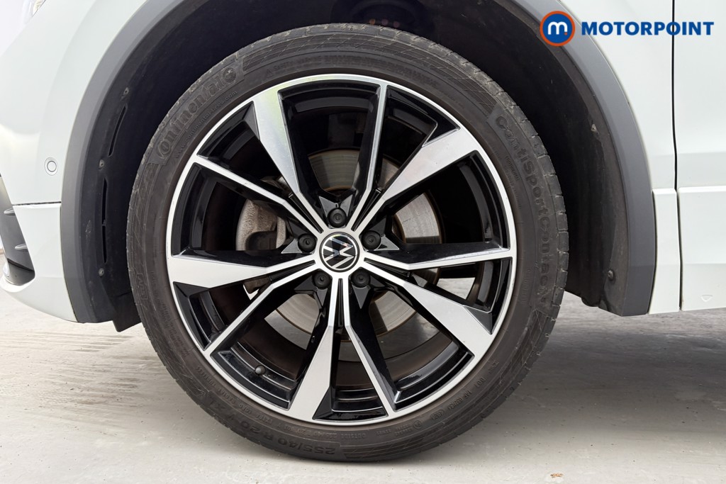 Volkswagen Tiguan R-Line Automatic Petrol Plug-In Hybrid SUV - Stock Number (1604803) - 31st supplementary image