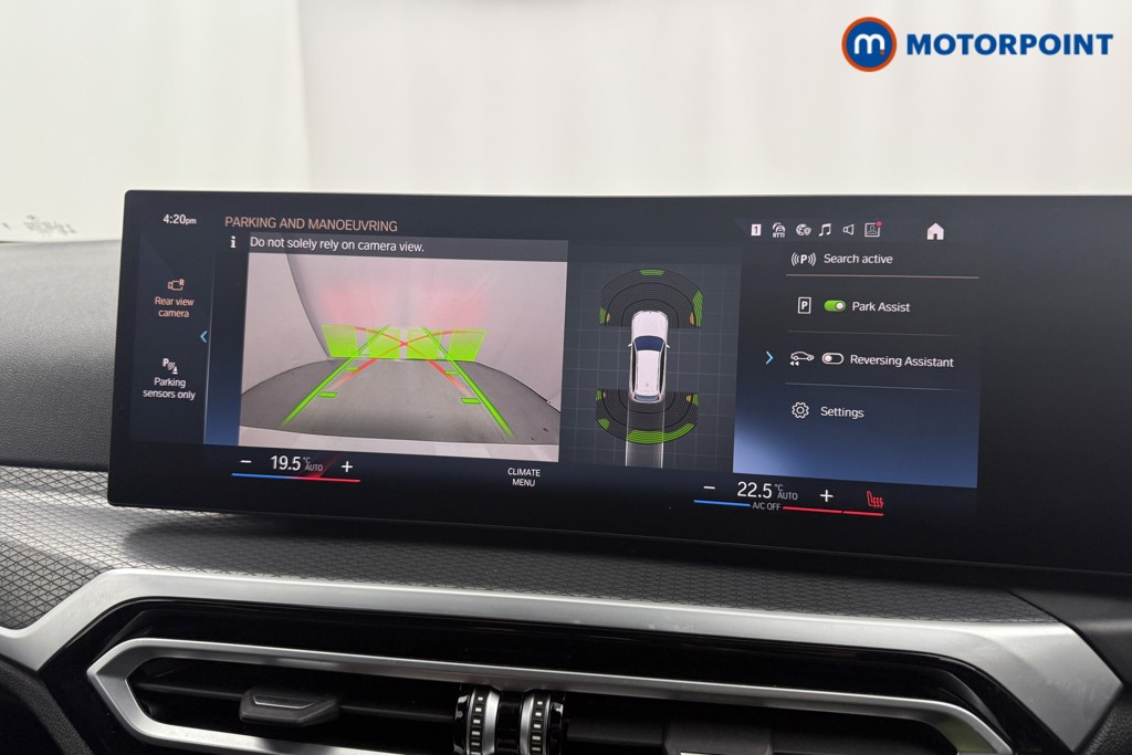 BMW 3 Series M Sport Automatic Petrol Plug-In Hybrid Estate - Stock Number (1604949) - 12th supplementary image