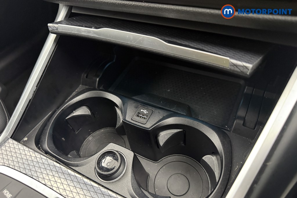 BMW 3 Series M Sport Automatic Petrol Plug-In Hybrid Estate - Stock Number (1604949) - 14th supplementary image