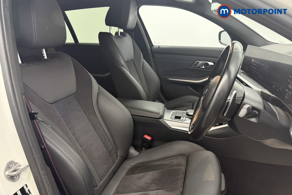 BMW 3 Series M Sport Automatic Petrol Plug-In Hybrid Estate - Stock Number (1604949) - 23rd supplementary image