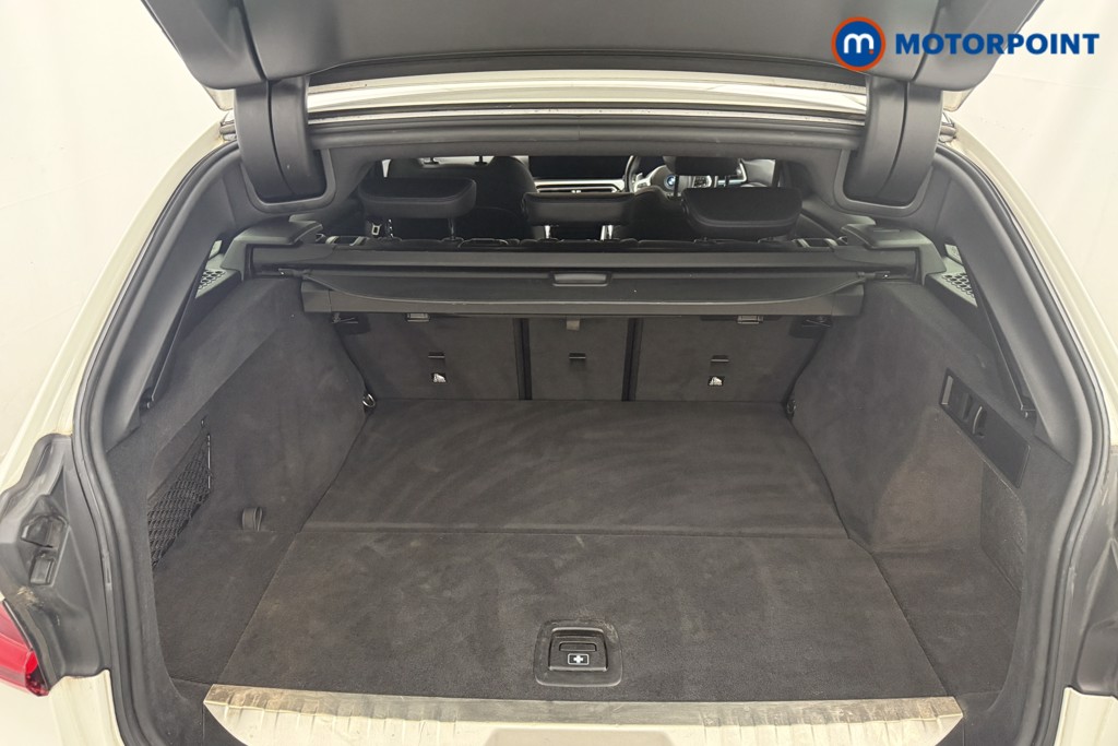 BMW 3 Series M Sport Automatic Petrol Plug-In Hybrid Estate - Stock Number (1604949) - 32nd supplementary image