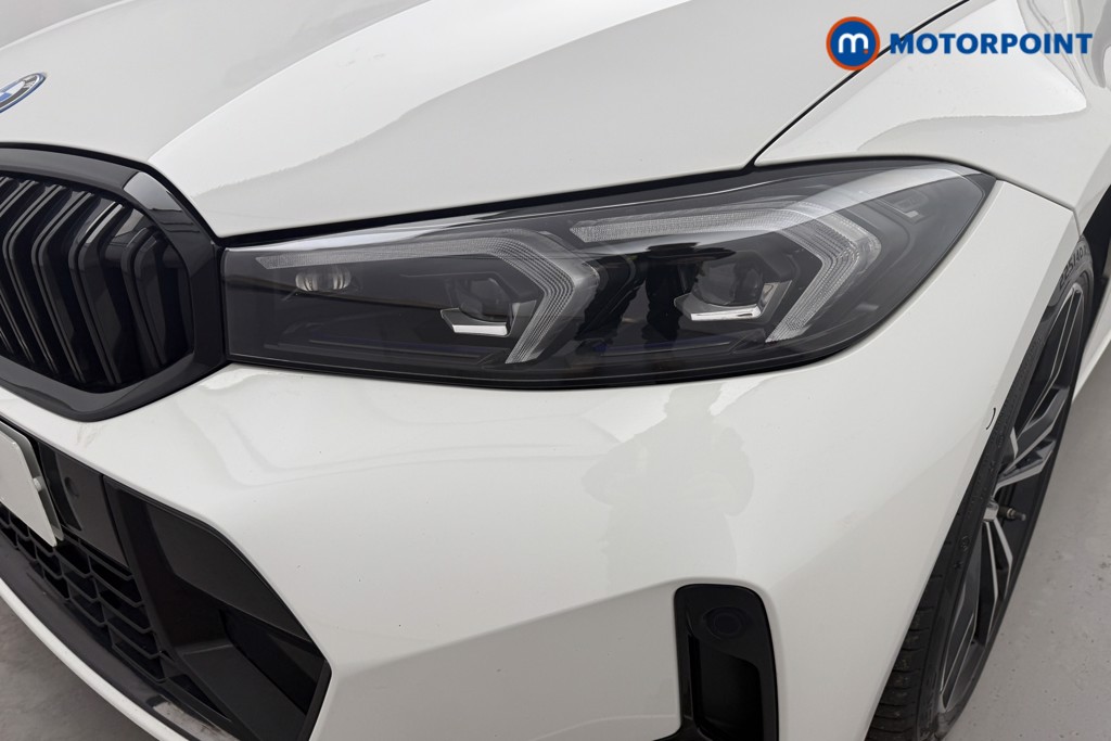 BMW 3 Series M Sport Automatic Petrol Plug-In Hybrid Estate - Stock Number (1604949) - 37th supplementary image