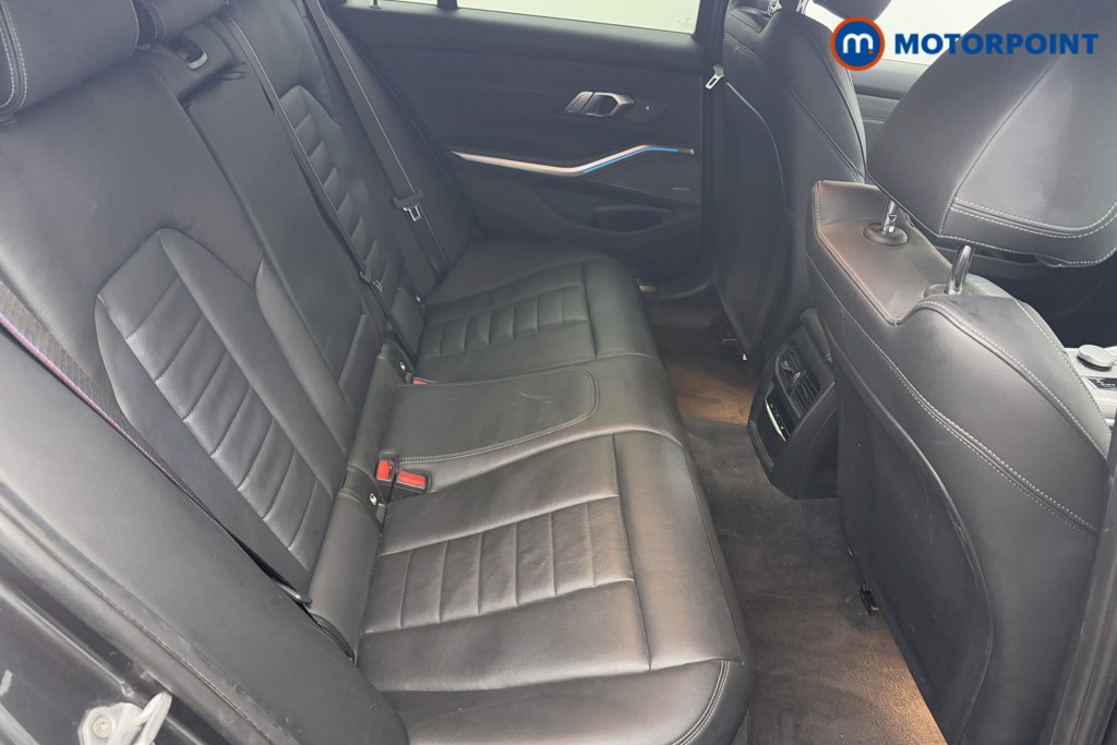 BMW 3 Series M Sport Automatic Petrol Plug-In Hybrid Estate - Stock Number (1604958) - 23rd supplementary image
