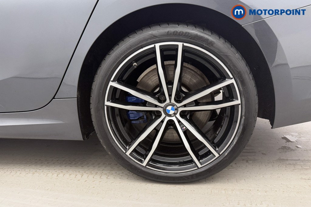 BMW 3 Series M Sport Automatic Petrol Plug-In Hybrid Estate - Stock Number (1604958) - 33rd supplementary image