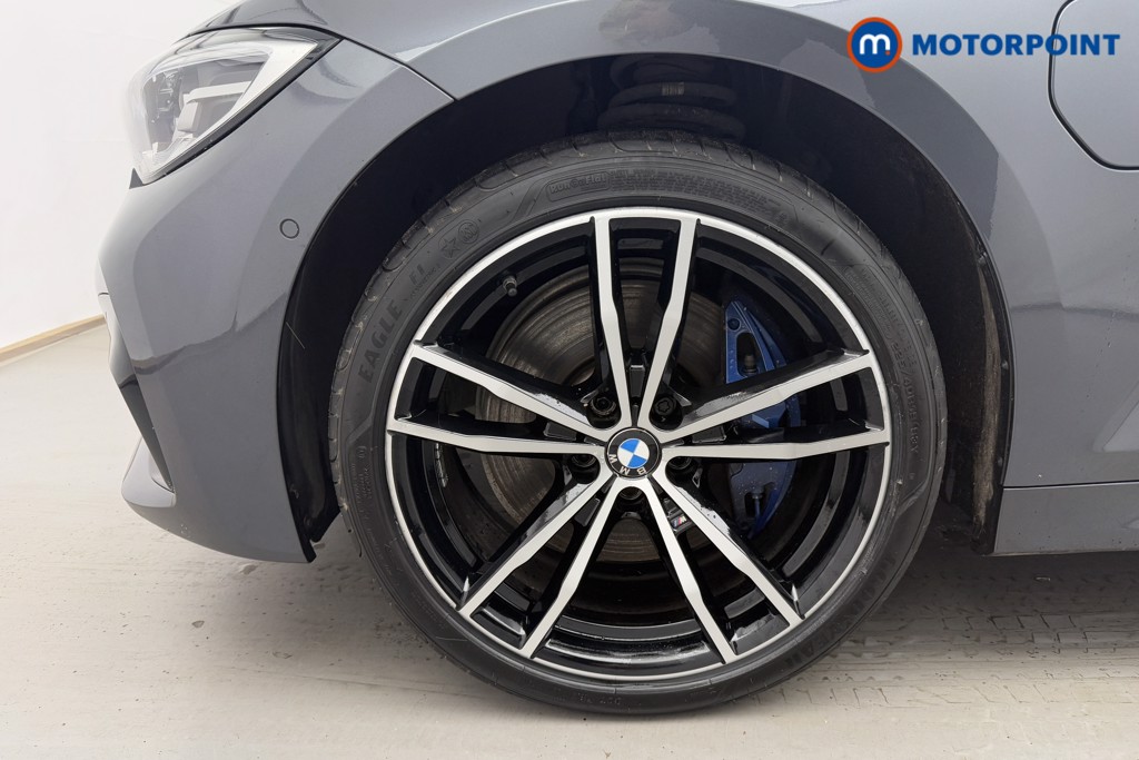 BMW 3 Series M Sport Automatic Petrol Plug-In Hybrid Estate - Stock Number (1604958) - 34th supplementary image