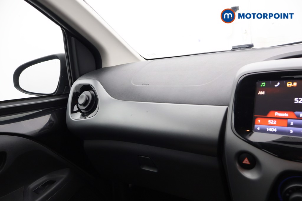 Toyota Aygo X-Play Automatic Petrol Hatchback - Stock Number (1605071) - 10th supplementary image