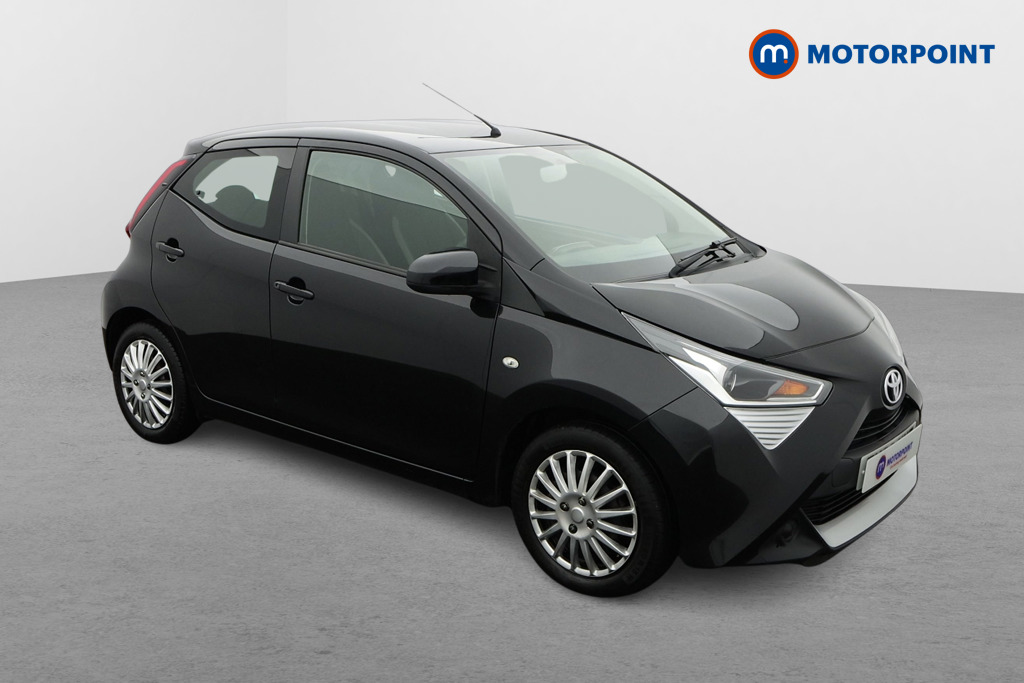 Toyota Aygo X-Play Automatic Petrol Hatchback - Stock Number (1605071) - Drivers side front corner