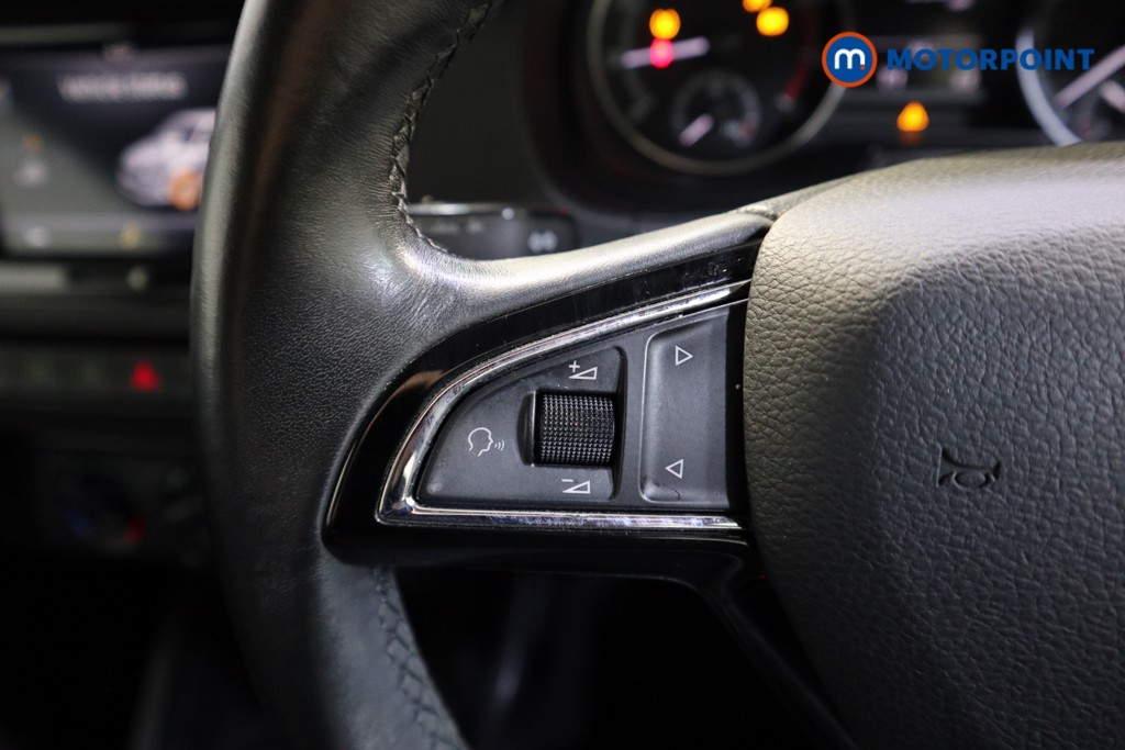 Skoda Fabia Colour Edition Manual Petrol Hatchback - Stock Number (1605152) - 3rd supplementary image