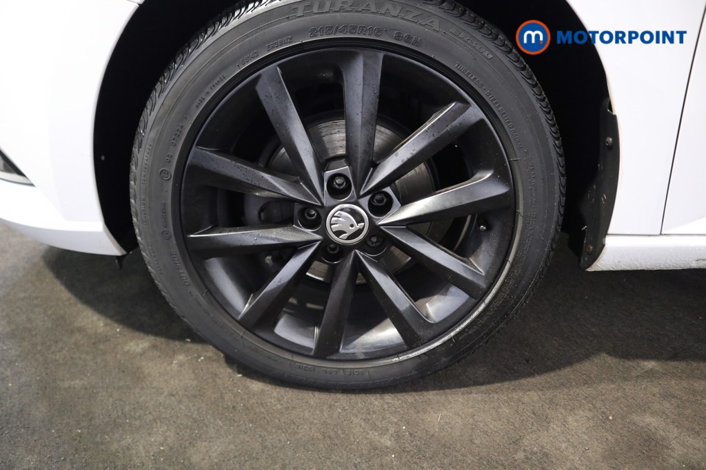 Skoda Fabia Colour Edition Manual Petrol Hatchback - Stock Number (1605152) - 20th supplementary image