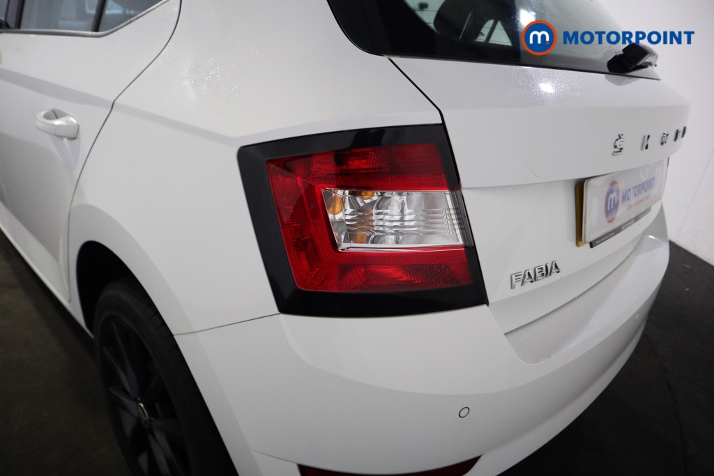 Skoda Fabia Colour Edition Manual Petrol Hatchback - Stock Number (1605152) - 23rd supplementary image
