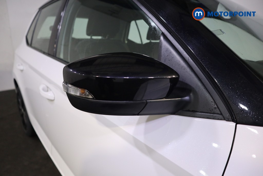 Skoda Fabia Colour Edition Manual Petrol Hatchback - Stock Number (1605152) - 25th supplementary image