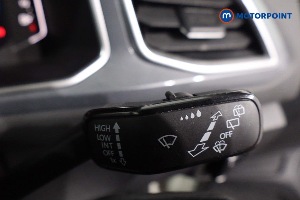 Volkswagen T-Roc Style Automatic Petrol SUV - Stock Number (1605281) - 15th supplementary image