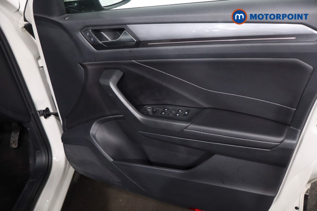 Volkswagen T-Roc Style Automatic Petrol SUV - Stock Number (1605281) - 21st supplementary image
