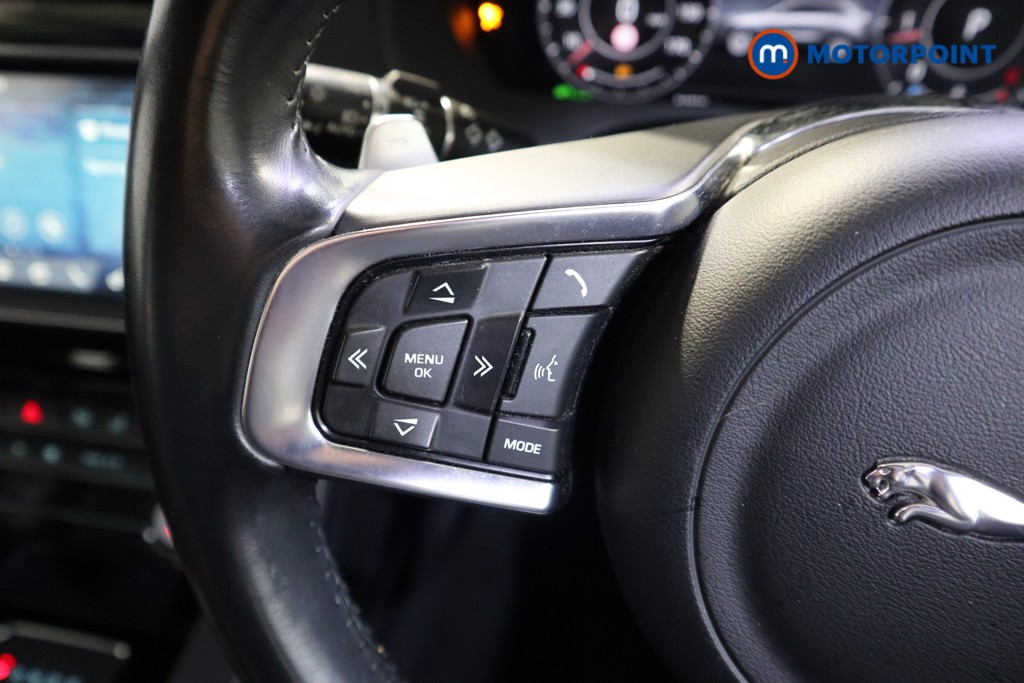 Jaguar F-Pace Chequered Flag Automatic Diesel SUV - Stock Number (1605300) - 3rd supplementary image