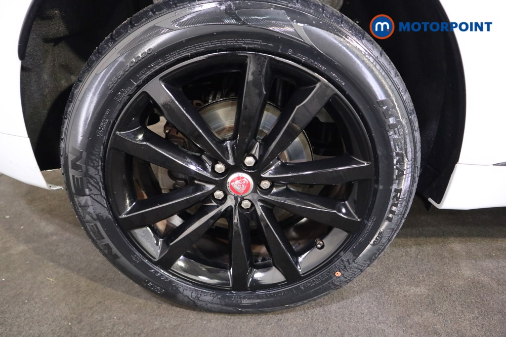 Jaguar F-Pace Chequered Flag Automatic Diesel SUV - Stock Number (1605300) - 22nd supplementary image