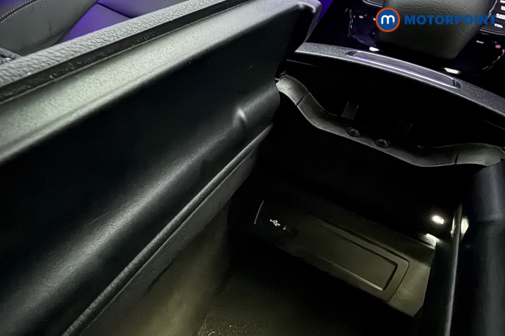 Mercedes-Benz CLA Amg Line Automatic Petrol Estate - Stock Number (1605532) - 17th supplementary image