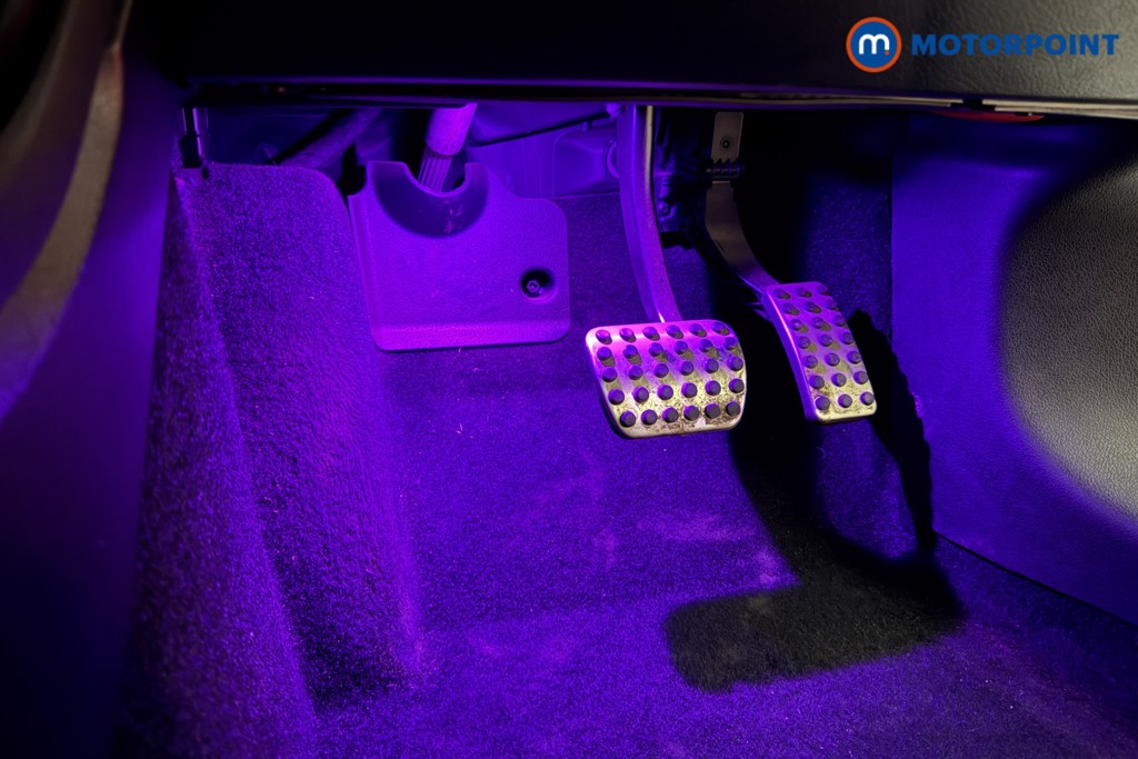 Mercedes-Benz CLA Amg Line Automatic Petrol Estate - Stock Number (1605532) - 19th supplementary image