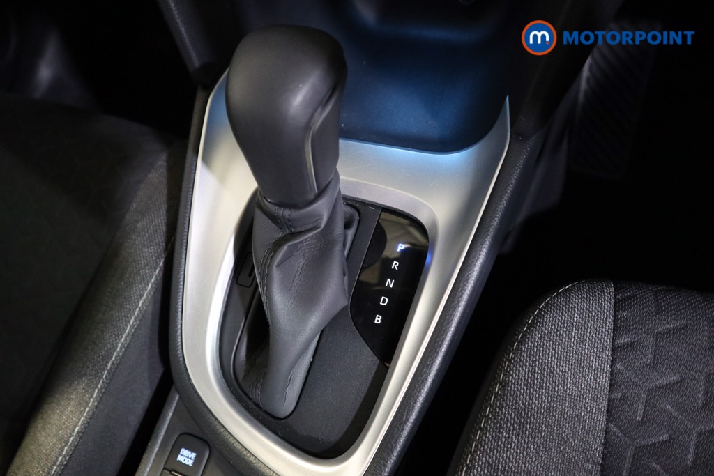 Toyota Yaris Cross Design Automatic Petrol-Electric Hybrid Estate - Stock Number (1605576) - 10th supplementary image