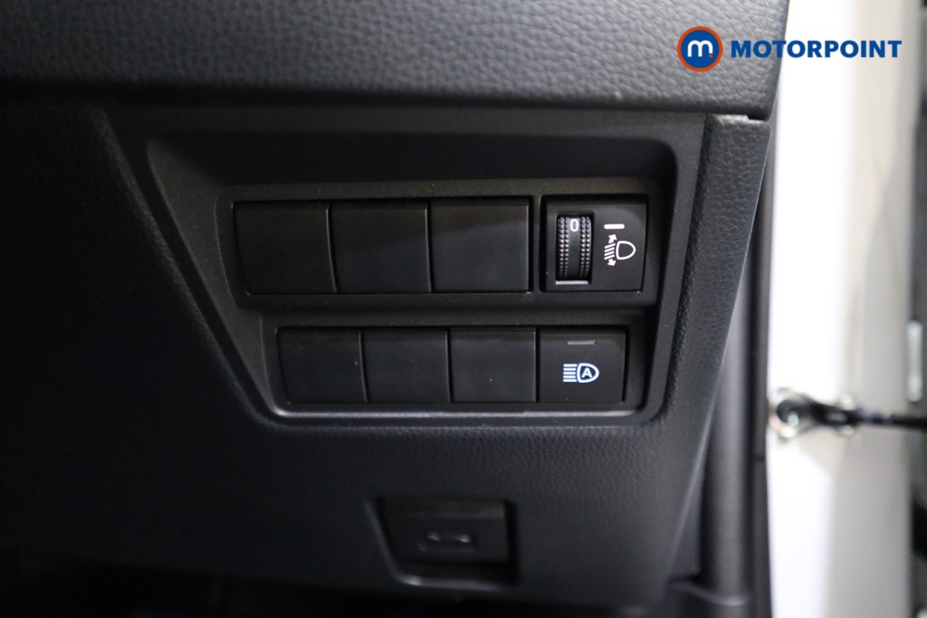 Toyota Yaris Cross Design Automatic Petrol-Electric Hybrid Estate - Stock Number (1605576) - 11th supplementary image