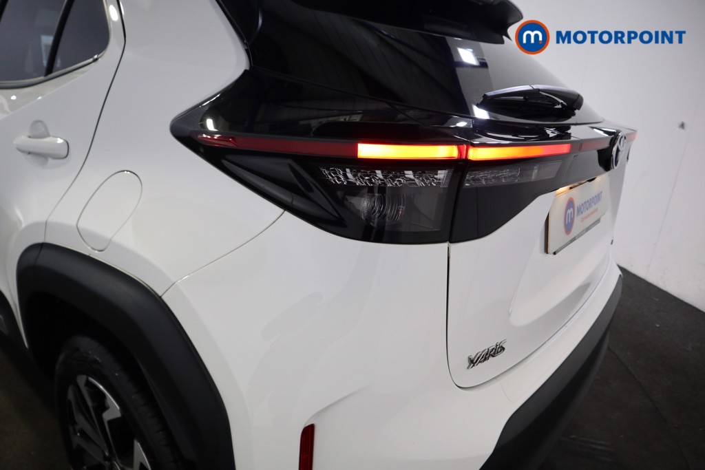 Toyota Yaris Cross Design Automatic Petrol-Electric Hybrid Estate - Stock Number (1605576) - 25th supplementary image