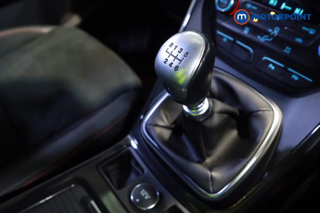 Ford Kuga St-Line Manual Petrol SUV - Stock Number (1605639) - 18th supplementary image