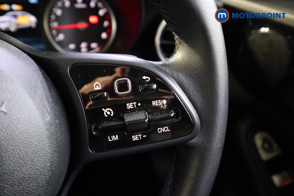 Mercedes-Benz C Class SE Manual Petrol Saloon - Stock Number (1605700) - 4th supplementary image