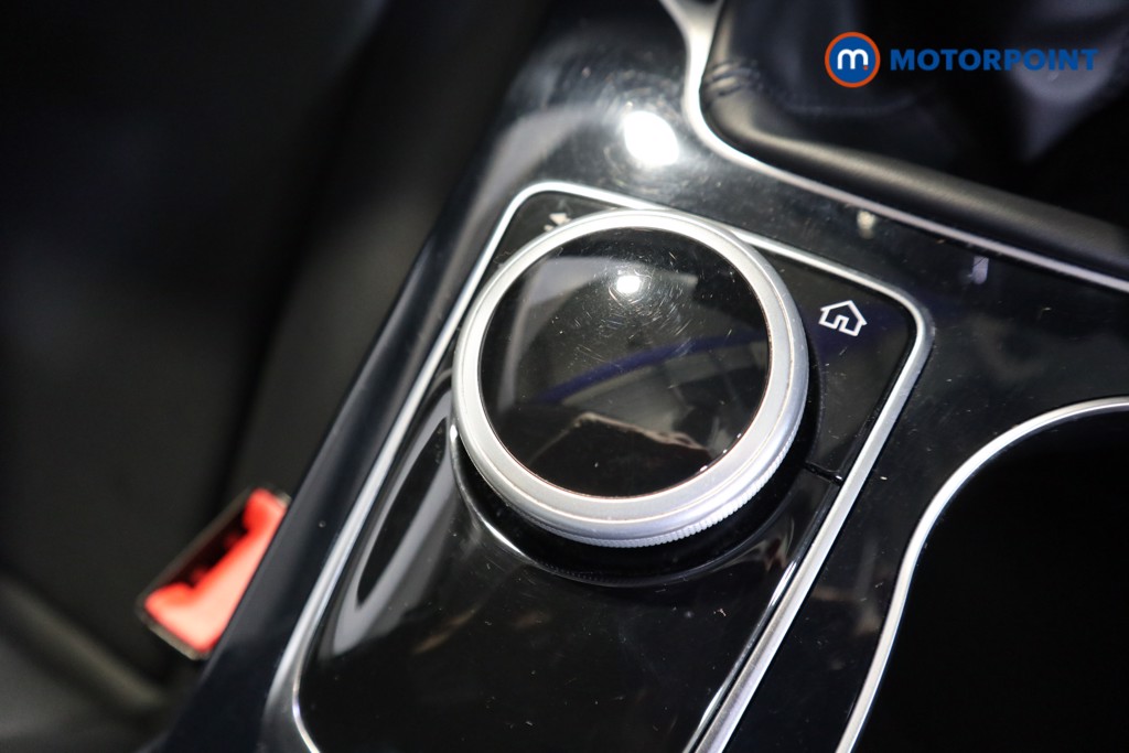 Mercedes-Benz C Class SE Manual Petrol Saloon - Stock Number (1605700) - 10th supplementary image