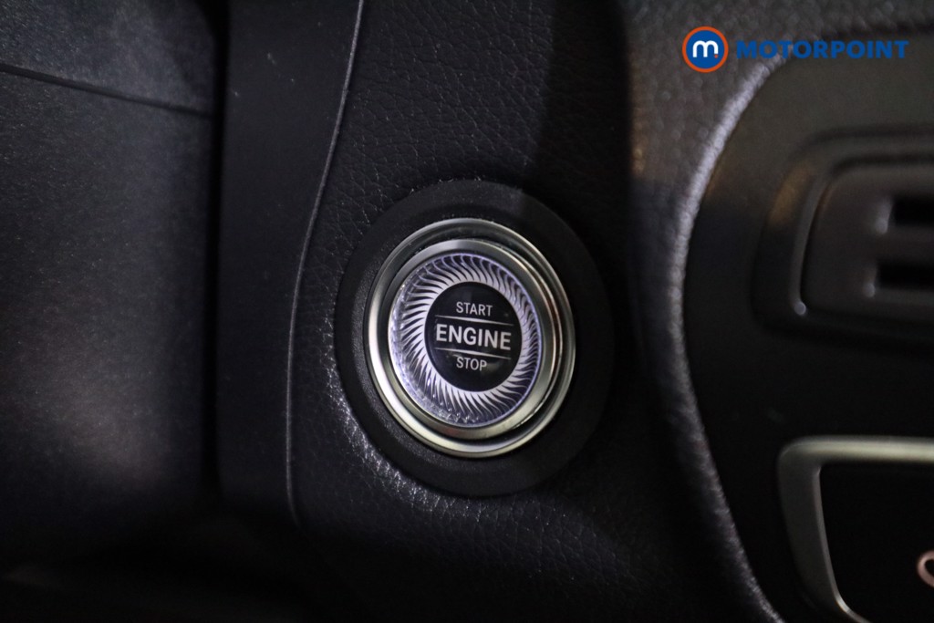 Mercedes-Benz C Class SE Manual Petrol Saloon - Stock Number (1605700) - 12th supplementary image