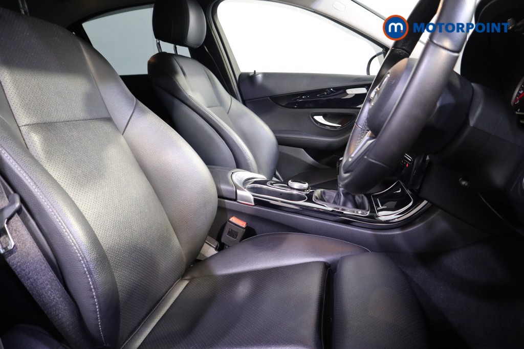 Mercedes-Benz C Class SE Manual Petrol Saloon - Stock Number (1605700) - 19th supplementary image