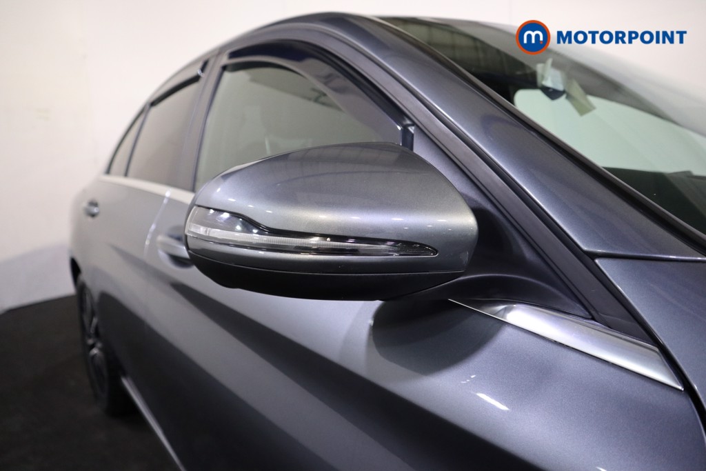 Mercedes-Benz C Class SE Manual Petrol Saloon - Stock Number (1605700) - 31st supplementary image