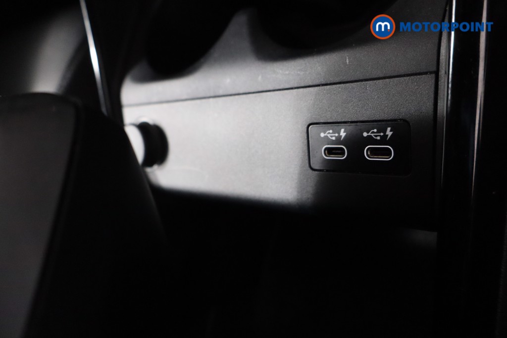 BMW 2 Series Luxury Automatic Petrol Estate - Stock Number (1605737) - 19th supplementary image