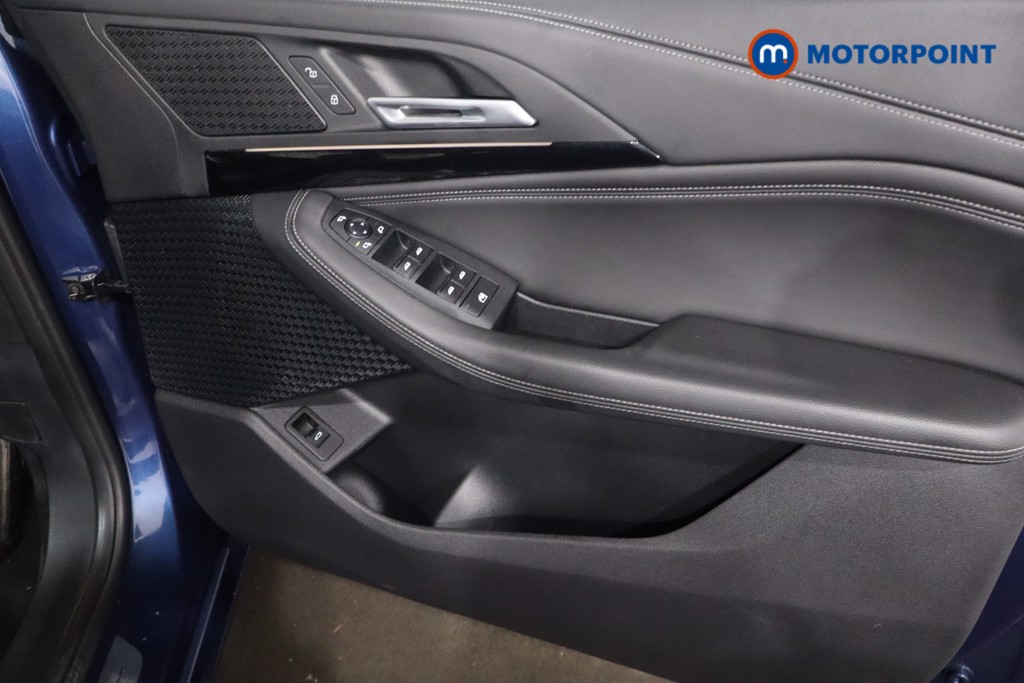 BMW 2 Series Luxury Automatic Petrol Estate - Stock Number (1605737) - 21st supplementary image