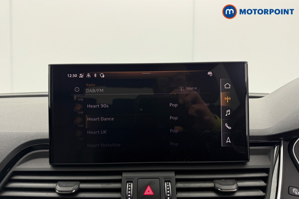 Audi Q5 S Line Automatic Petrol Plug-In Hybrid SUV - Stock Number (1606162) - 6th supplementary image