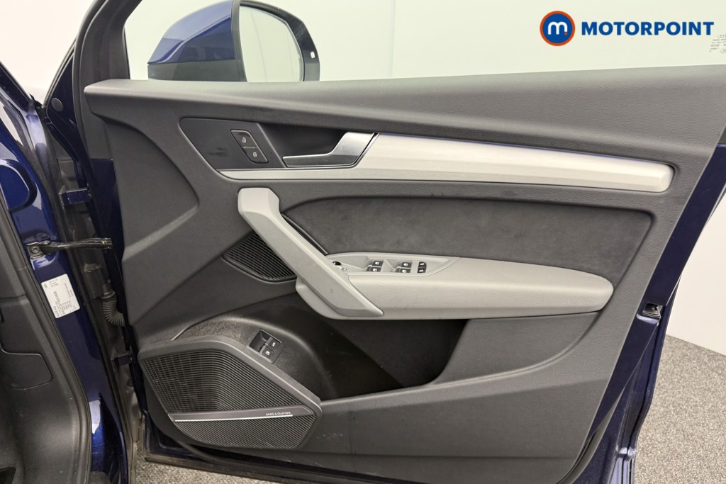 Audi Q5 S Line Automatic Petrol Plug-In Hybrid SUV - Stock Number (1606162) - 17th supplementary image