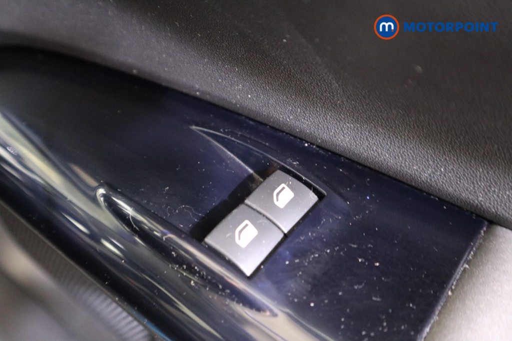 Citroen C4 Cactus Flair Manual Petrol SUV - Stock Number (1606185) - 10th supplementary image