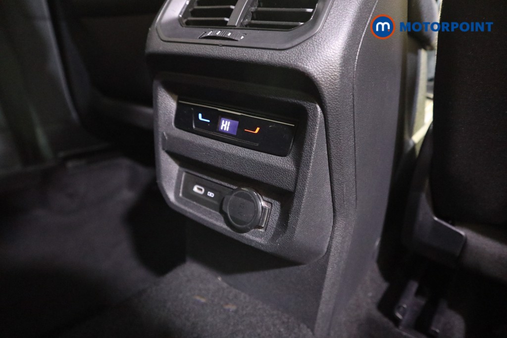 Volkswagen Tiguan Allspace Life Manual Petrol SUV - Stock Number (1606223) - 17th supplementary image