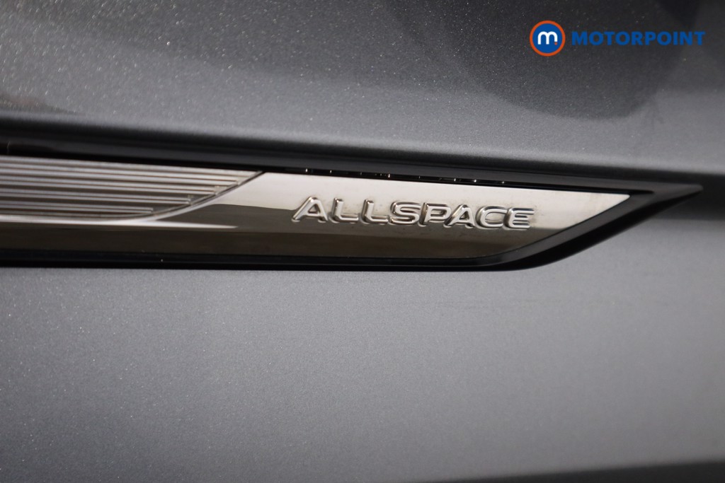 Volkswagen Tiguan Allspace Life Manual Petrol SUV - Stock Number (1606223) - 32nd supplementary image