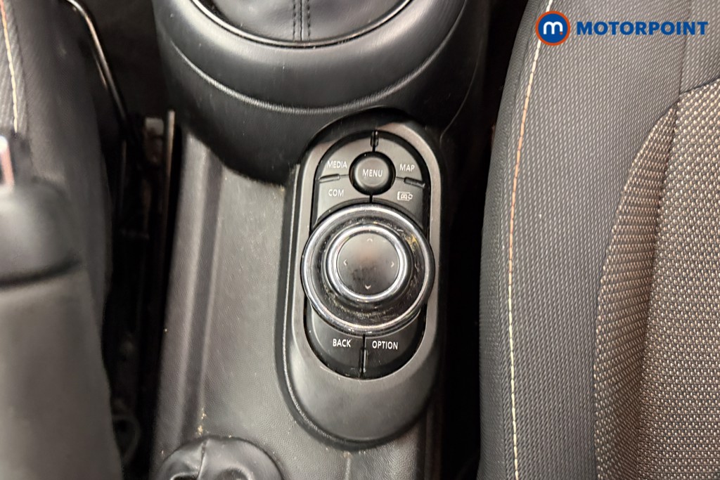 Mini Hatchback Cooper Classic Automatic Petrol Hatchback - Stock Number (1606246) - 11th supplementary image