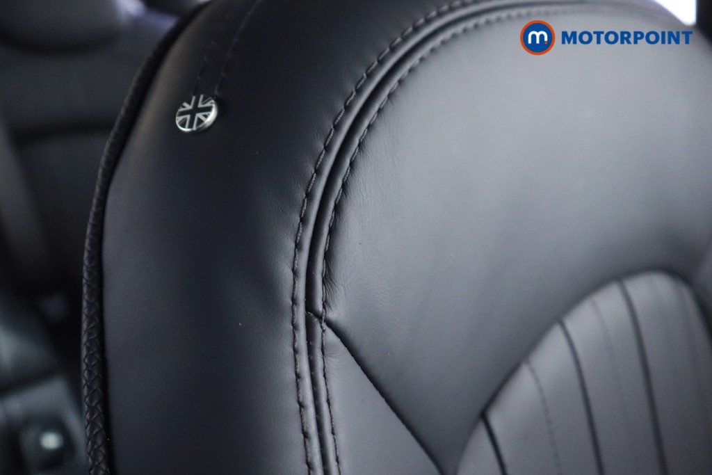 Mini Hatchback Cooper S Exclusive Automatic Petrol Hatchback - Stock Number (1606397) - 24th supplementary image