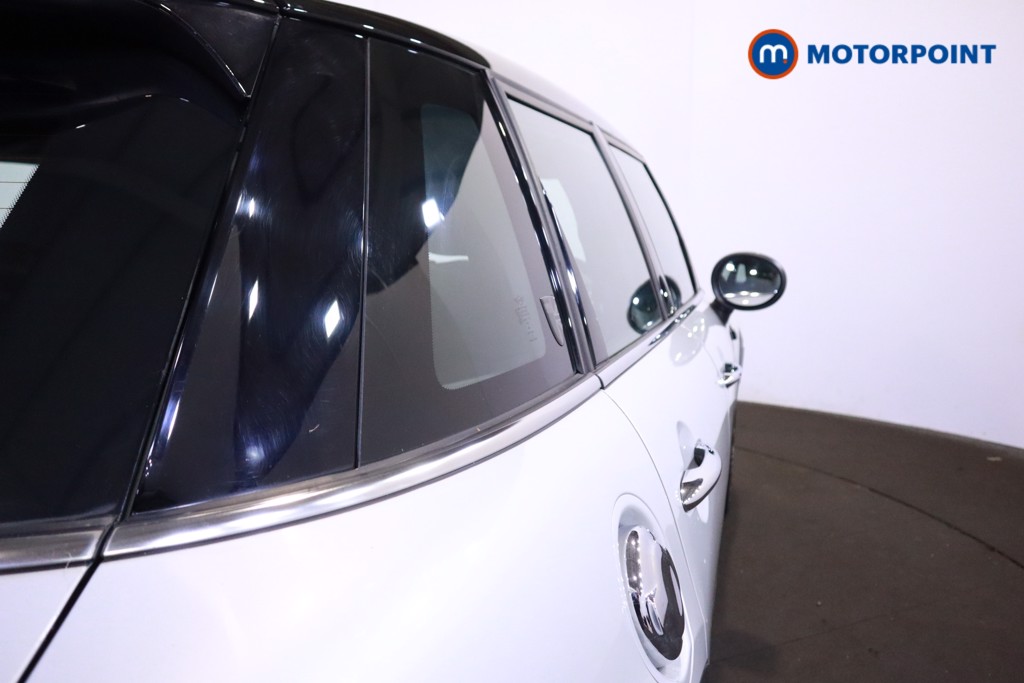 Mini Hatchback Cooper S Exclusive Automatic Petrol Hatchback - Stock Number (1606397) - 37th supplementary image