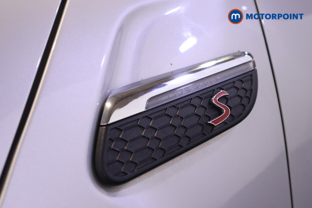 Mini Hatchback Cooper S Exclusive Automatic Petrol Hatchback - Stock Number (1606397) - 46th supplementary image