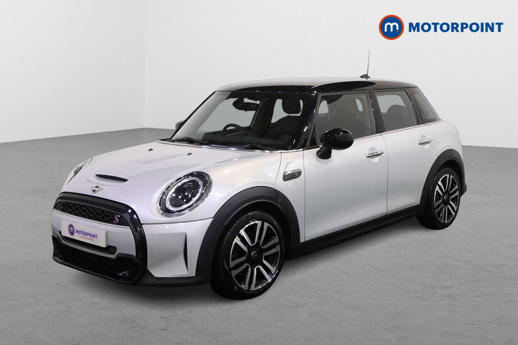 Mini Hatchback Cooper S Exclusive Automatic Petrol Hatchback - Stock Number (1606397) - Passenger side front corner