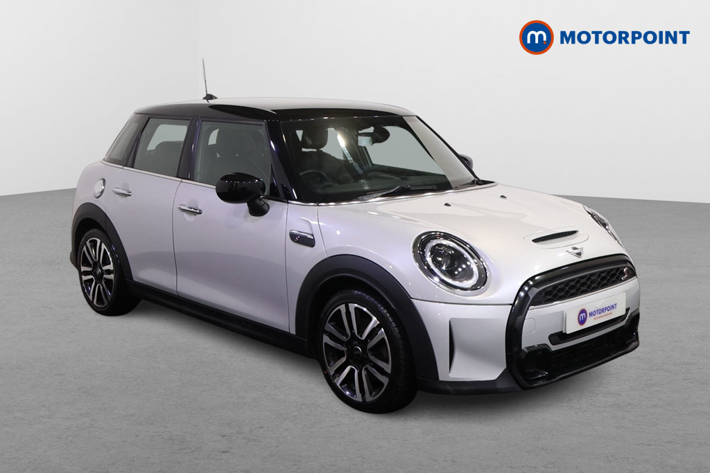 Mini Hatchback Cooper S Exclusive Automatic Petrol Hatchback - Stock Number (1606397) - Drivers side front corner