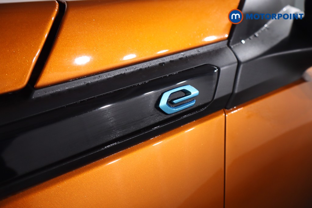 Peugeot 2008 Allure Premium-Plus Automatic Electric SUV - Stock Number (1606553) - 32nd supplementary image