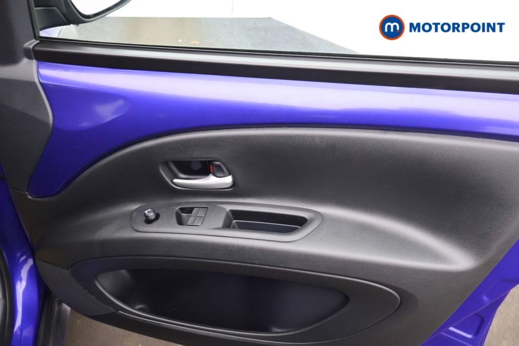 Toyota Aygo X Edge Manual Petrol Hatchback - Stock Number (1606582) - 12th supplementary image