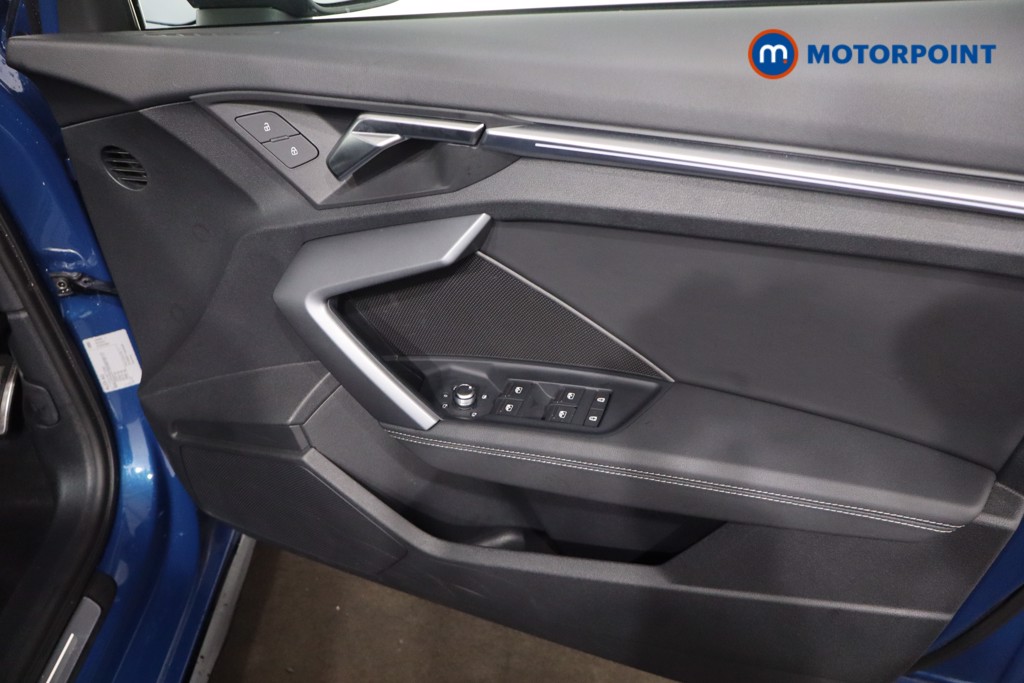 Audi A3 Black Edition Manual Petrol Saloon - Stock Number (1606599) - 23rd supplementary image