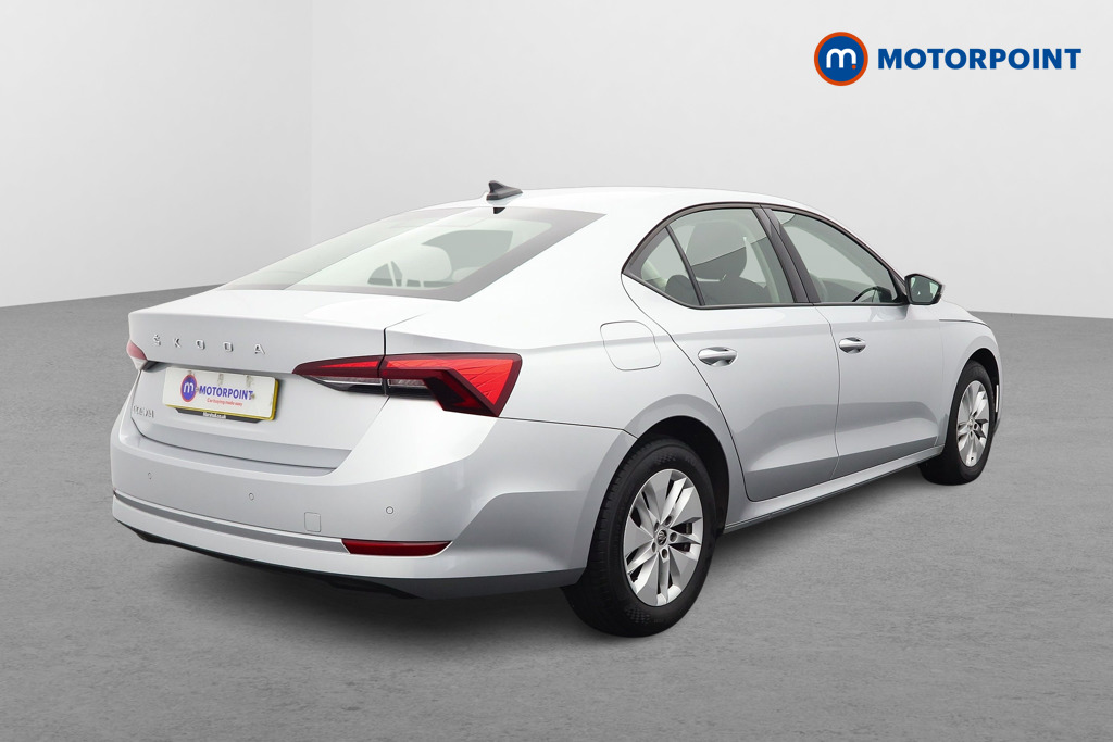 Skoda Octavia Se Technology Manual Diesel Hatchback - Stock Number (1606663) - Drivers side rear corner